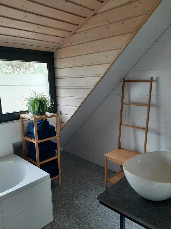 Vakantiehuis Met Hottub En Barrelsauna Ommen Kültér fotó