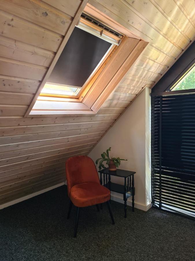 Vakantiehuis Met Hottub En Barrelsauna Ommen Kültér fotó